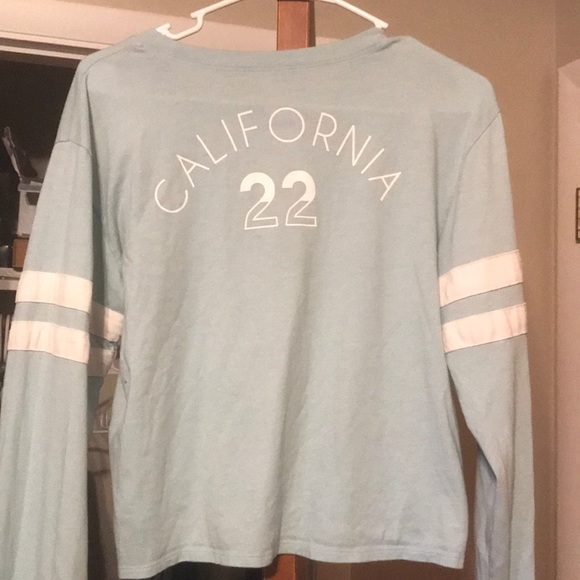 Hollister crop long sleeve graphic tee in teal - Picture 2 of 3
